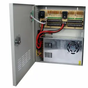 FUENTE DE PODER SAXXON 12V CD/ 30 AMPERES/ DISTRIBUIDOR PARA 18 CAMARAS/ 1.65 AMPERES POR CANAL/CE/ FCC/ CERTIFICACION UL